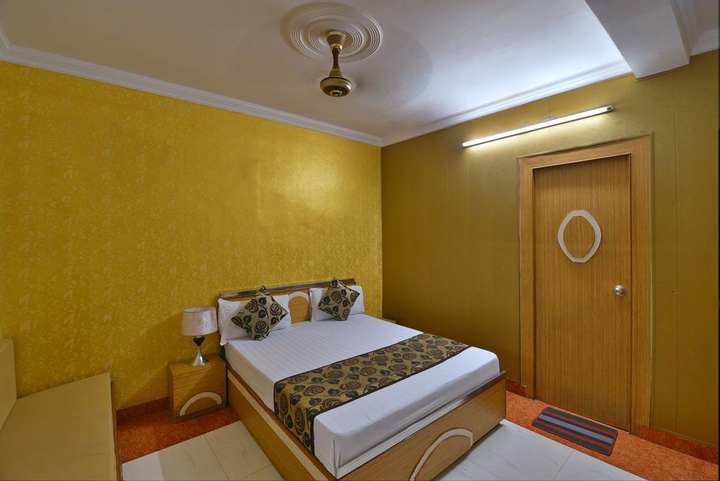 Hotel New Mg Residency Amritsar Exterior photo